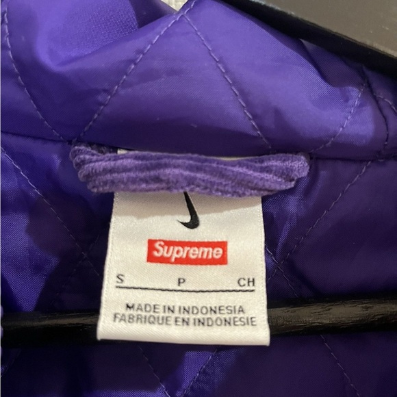 Supreme x Nike Quilted Purple Jacket - Picture 3 of 3